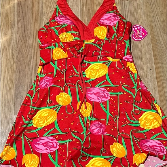 GRIP COLLECTION woman’s one pice Floral halter swimsuit - Picture 13 of 14